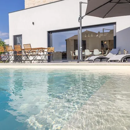 Casa Anna - Private Pool * Tar-Vabriga